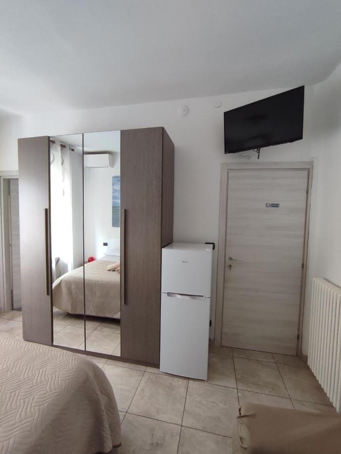 Easy Stay Verona Rooms Dış mekan fotoğraf